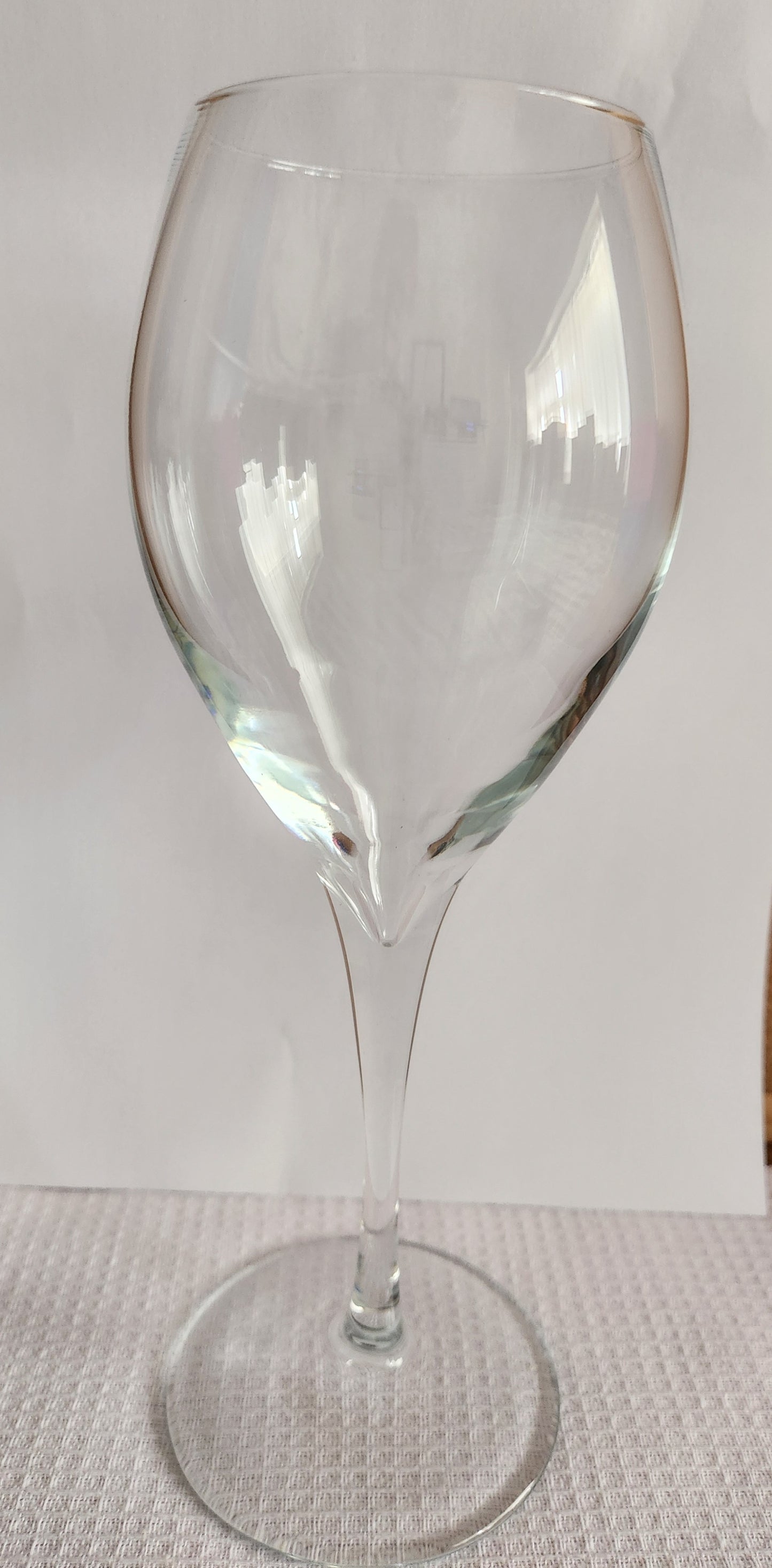 Large wine glass