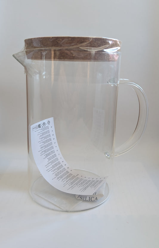Jug with bamboo lid